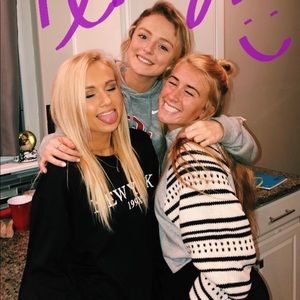 Meet your Posher, Emma